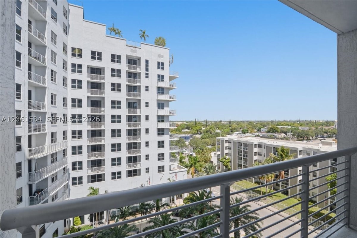 1776 Polk St #703, Hollywood FL 33020