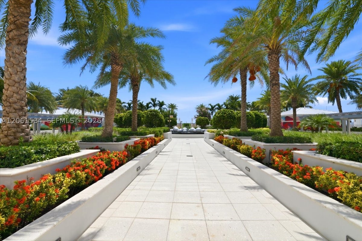 1776 Polk St #703, Hollywood FL 33020