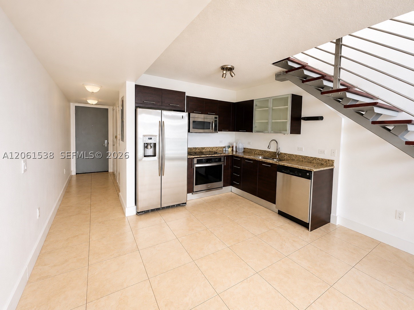 41 SE 5th St #1415, Miami FL 33131