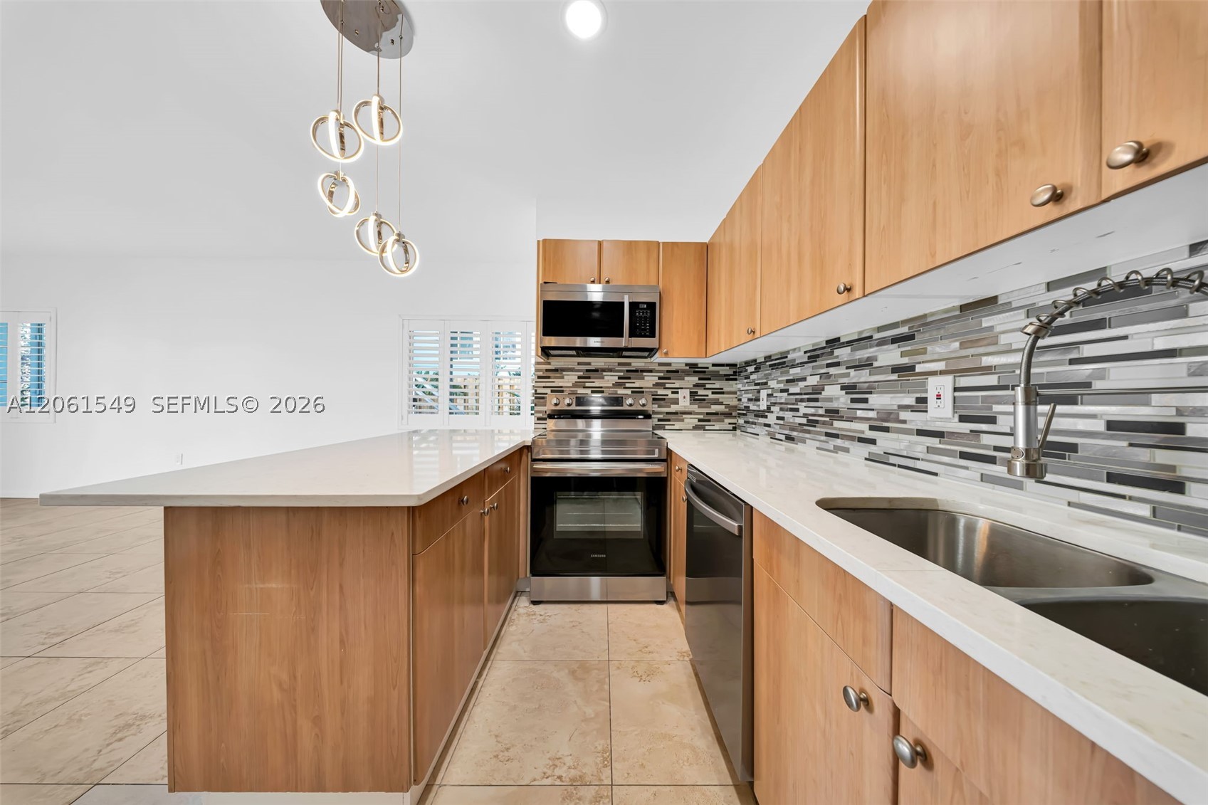 6905 Bay Dr #16, Miami Beach FL 33141