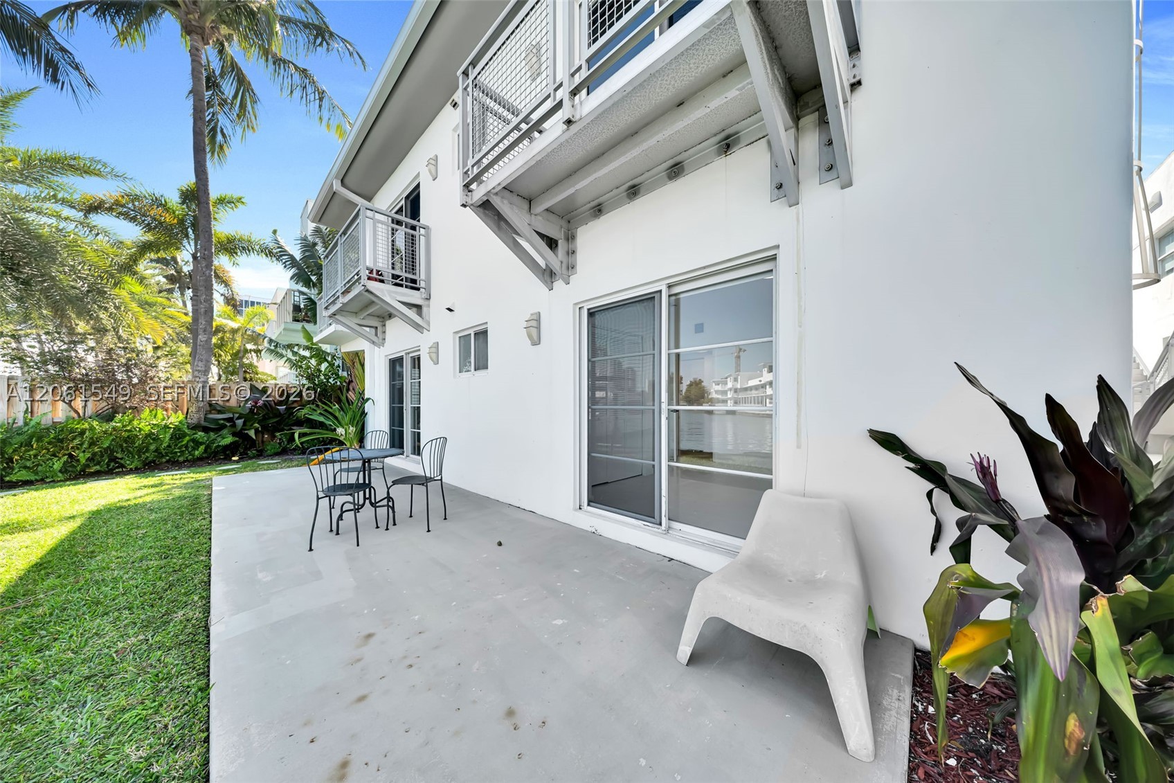 6905 Bay Dr #16, Miami Beach FL 33141