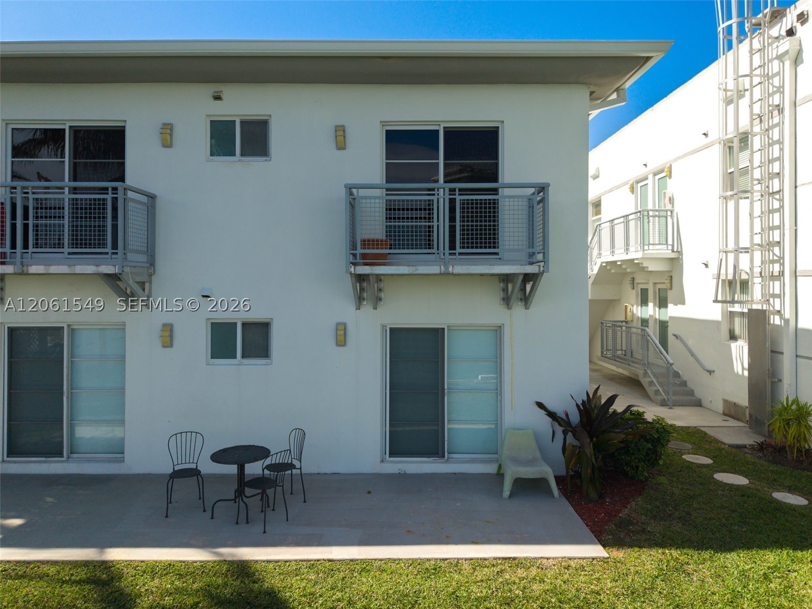 6905 Bay Dr #16, Miami Beach FL 33141