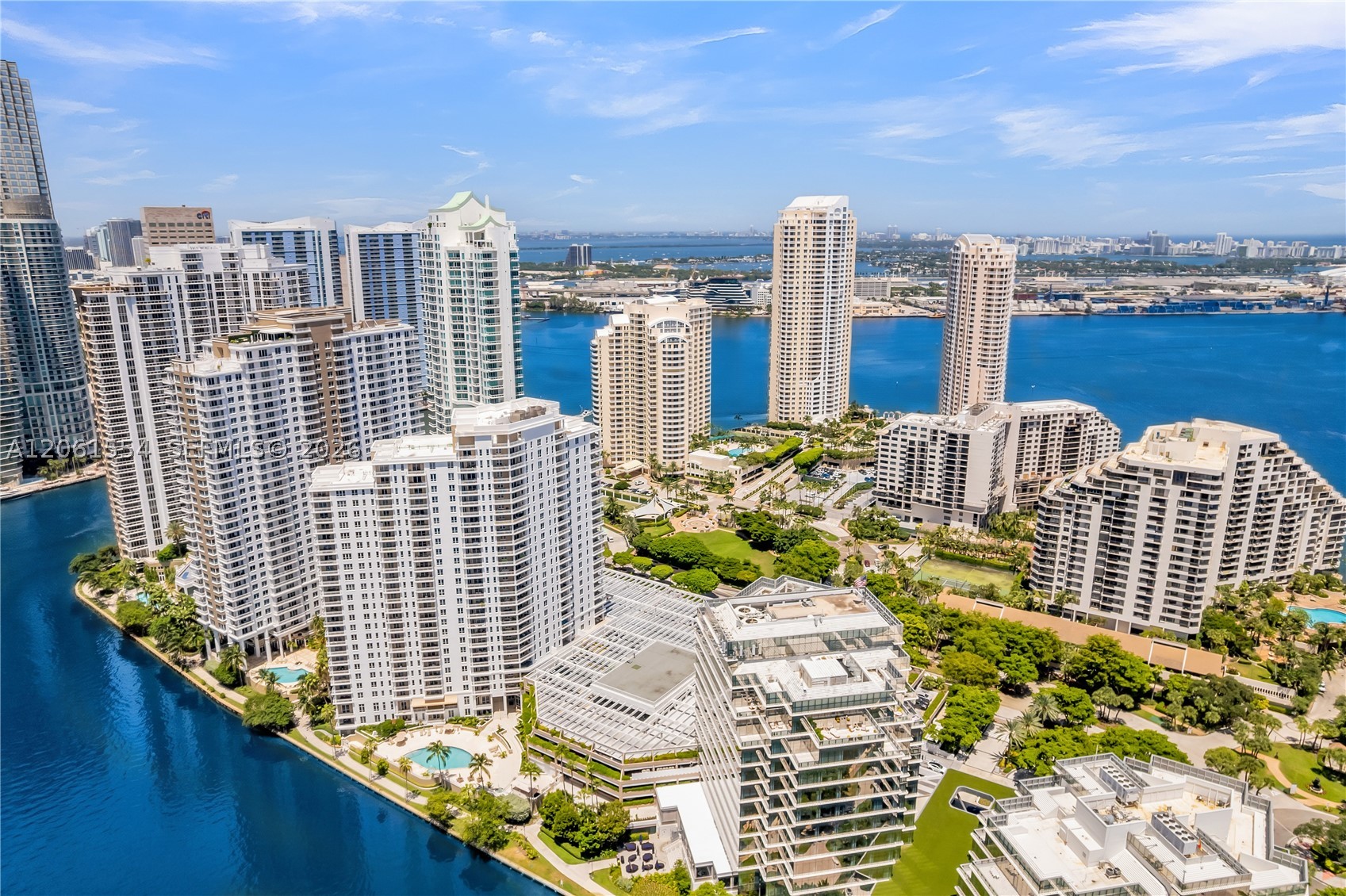 888 Brickell Key Dr #508, Miami FL 33131
