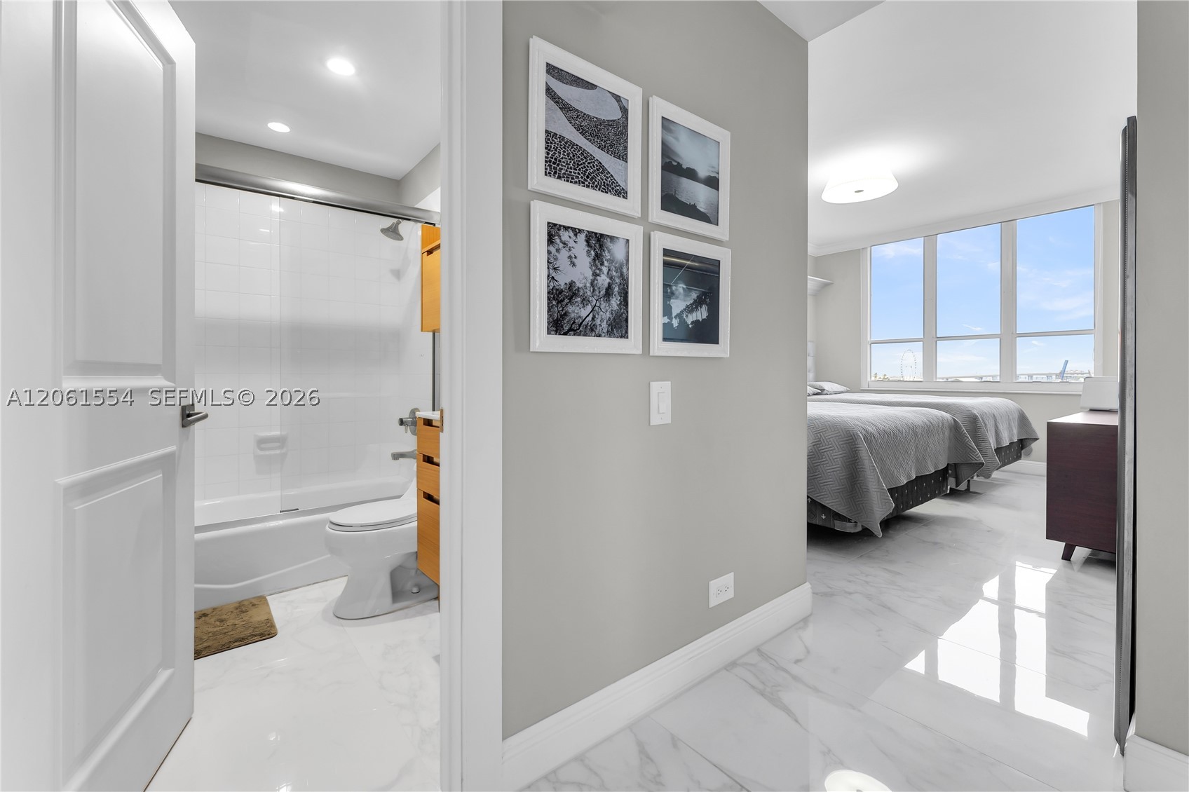 888 Brickell Key Dr #508, Miami FL 33131