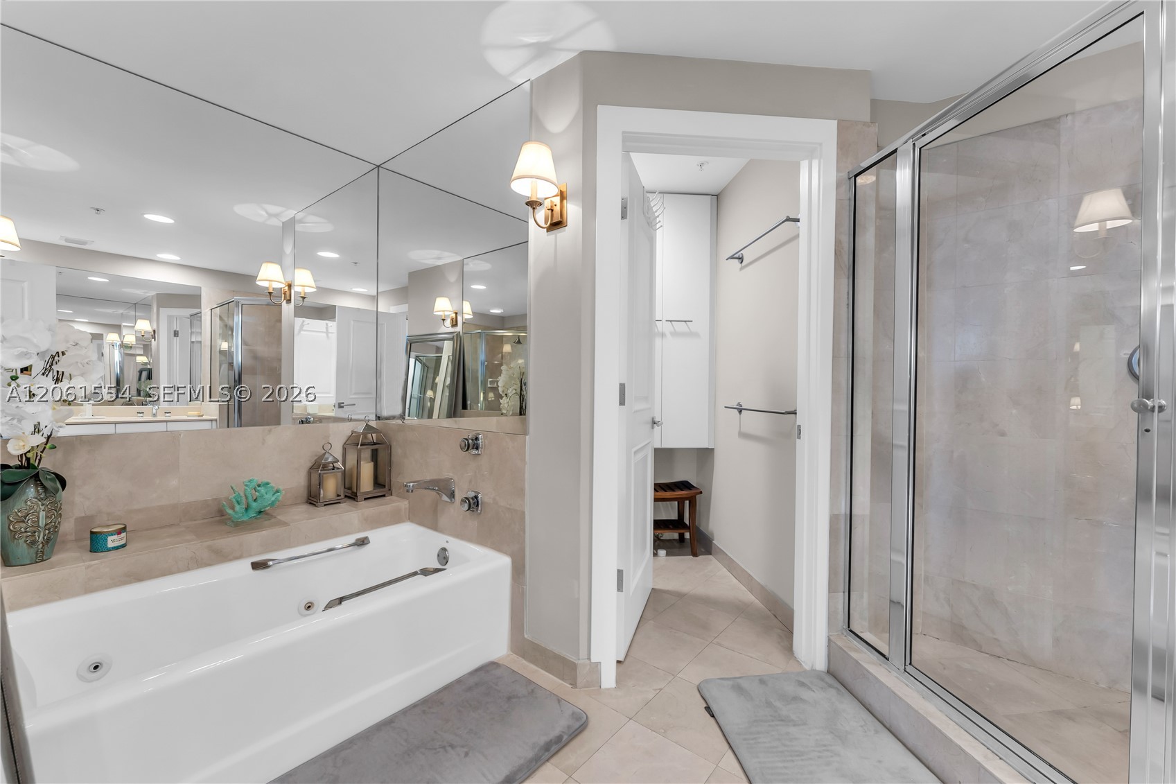 888 Brickell Key Dr #508, Miami FL 33131