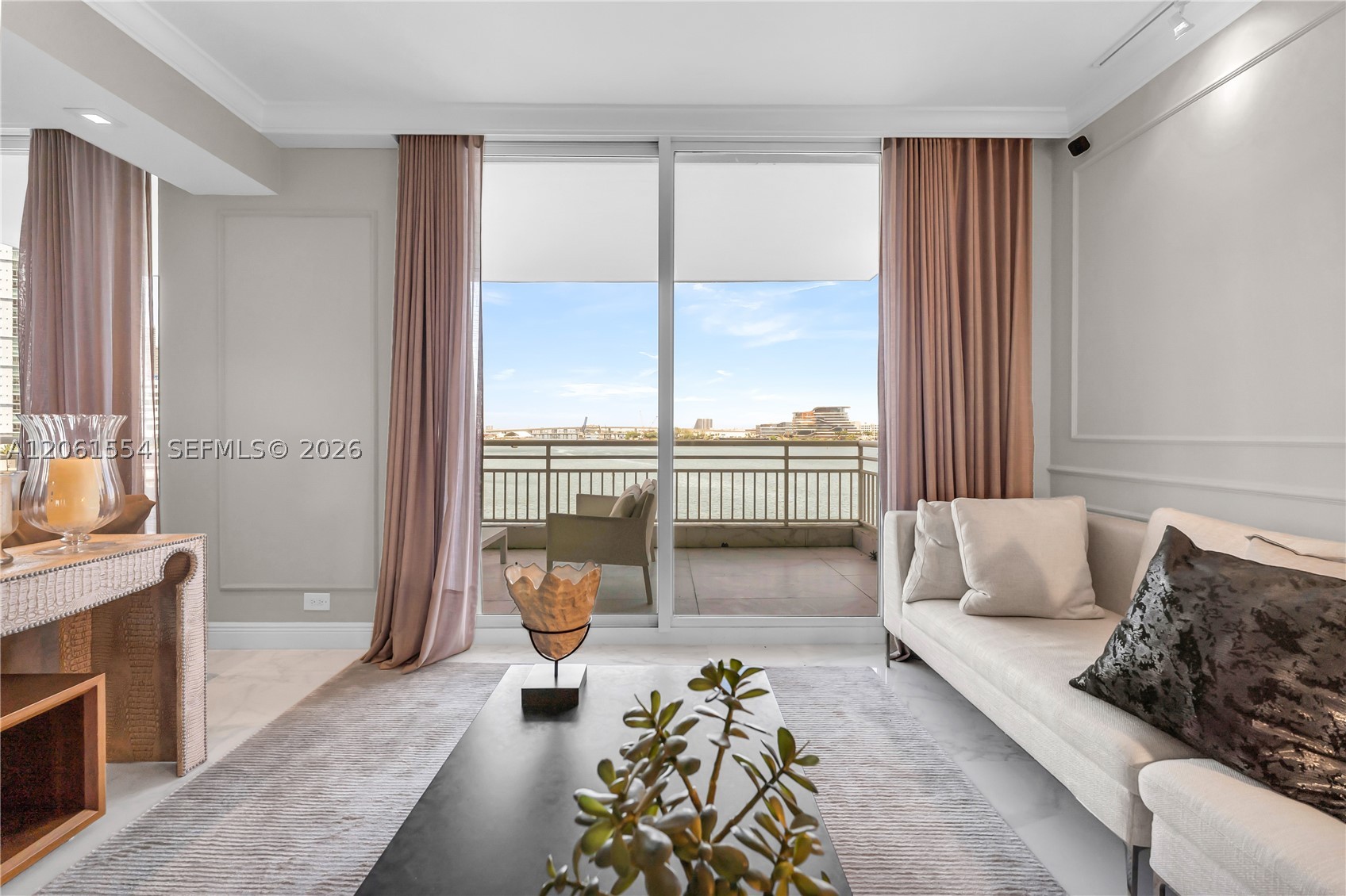 888 Brickell Key Dr #508, Miami FL 33131