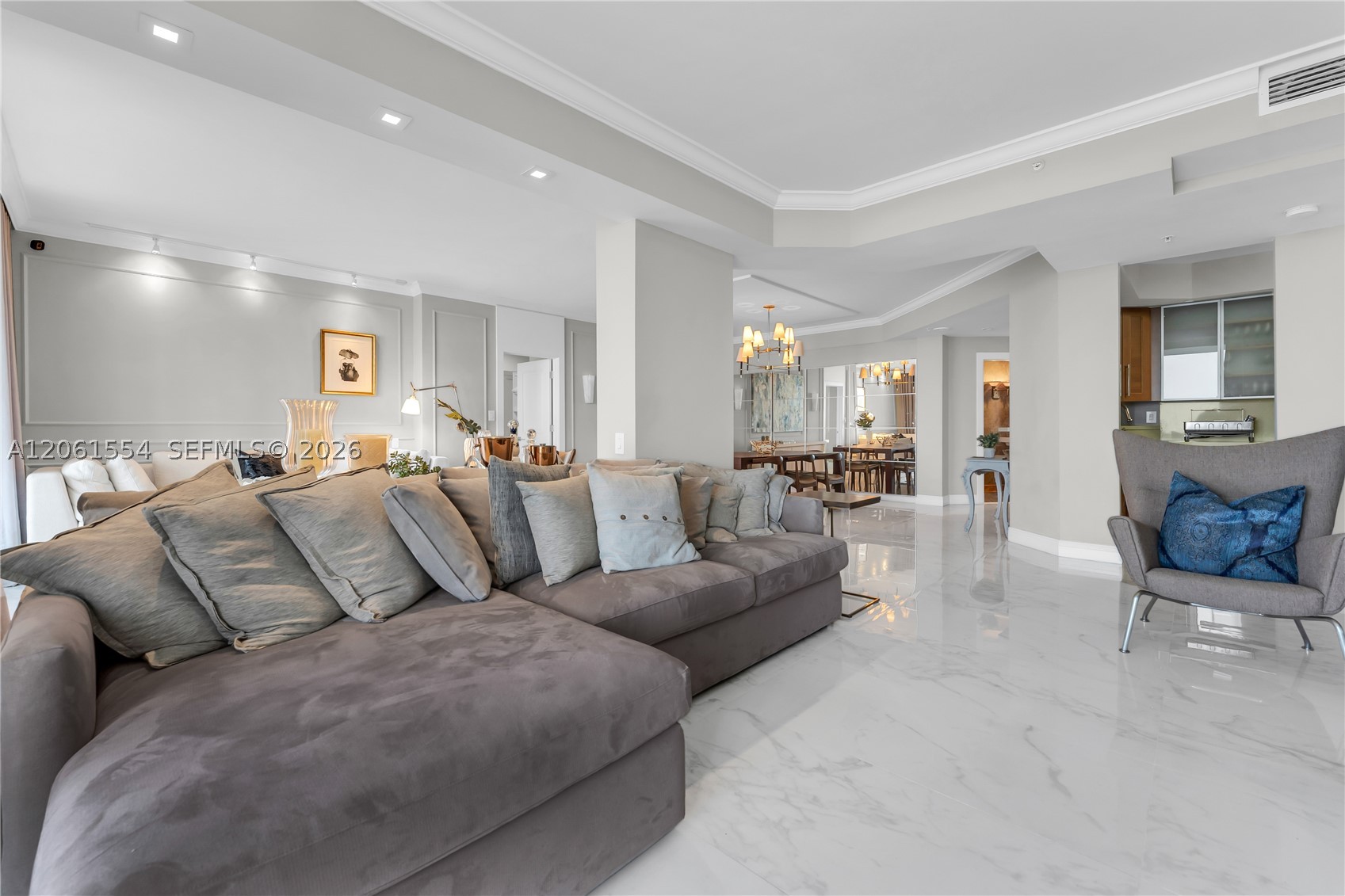 888 Brickell Key Dr #508, Miami FL 33131