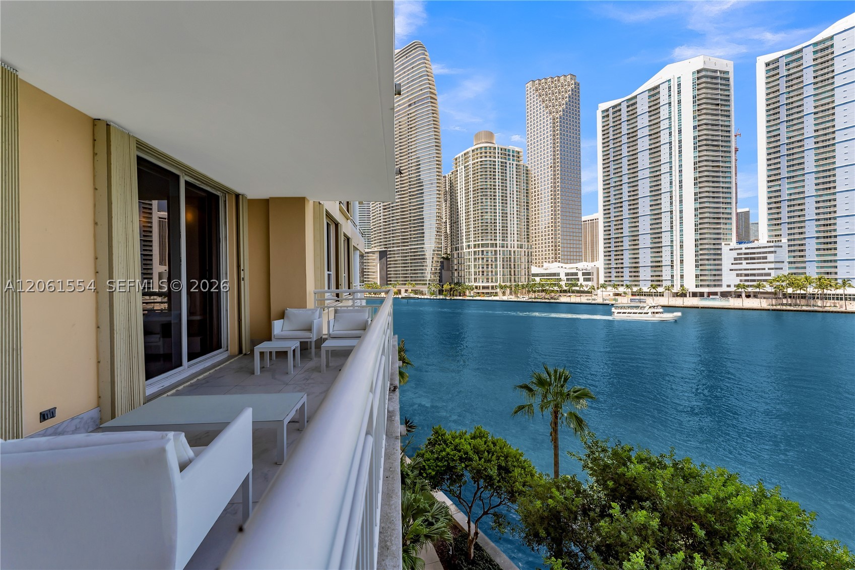 888 Brickell Key Dr #508, Miami FL 33131
