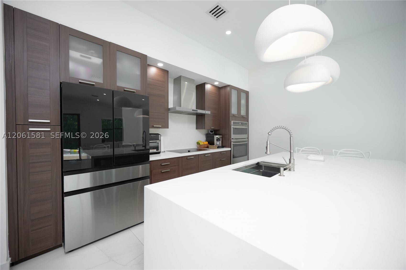 8995 NW 161st Ter, Miami Lakes FL 33018