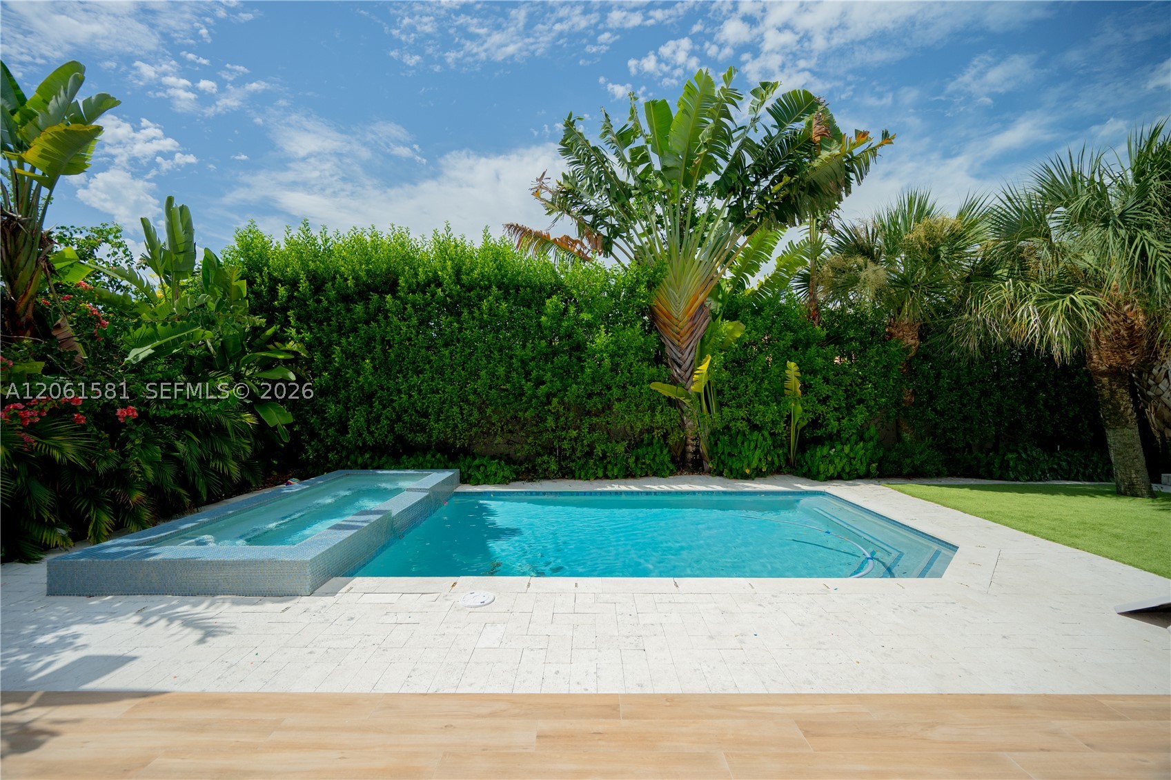 8995 NW 161st Ter, Miami Lakes FL 33018