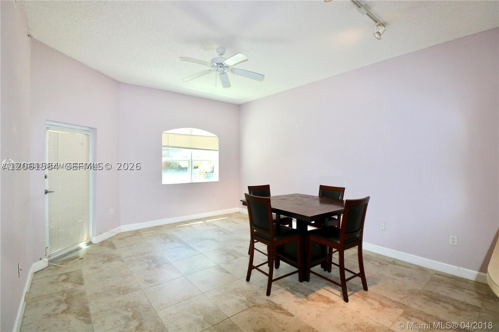 6001 SW 70th St #117, South Miami FL 33143