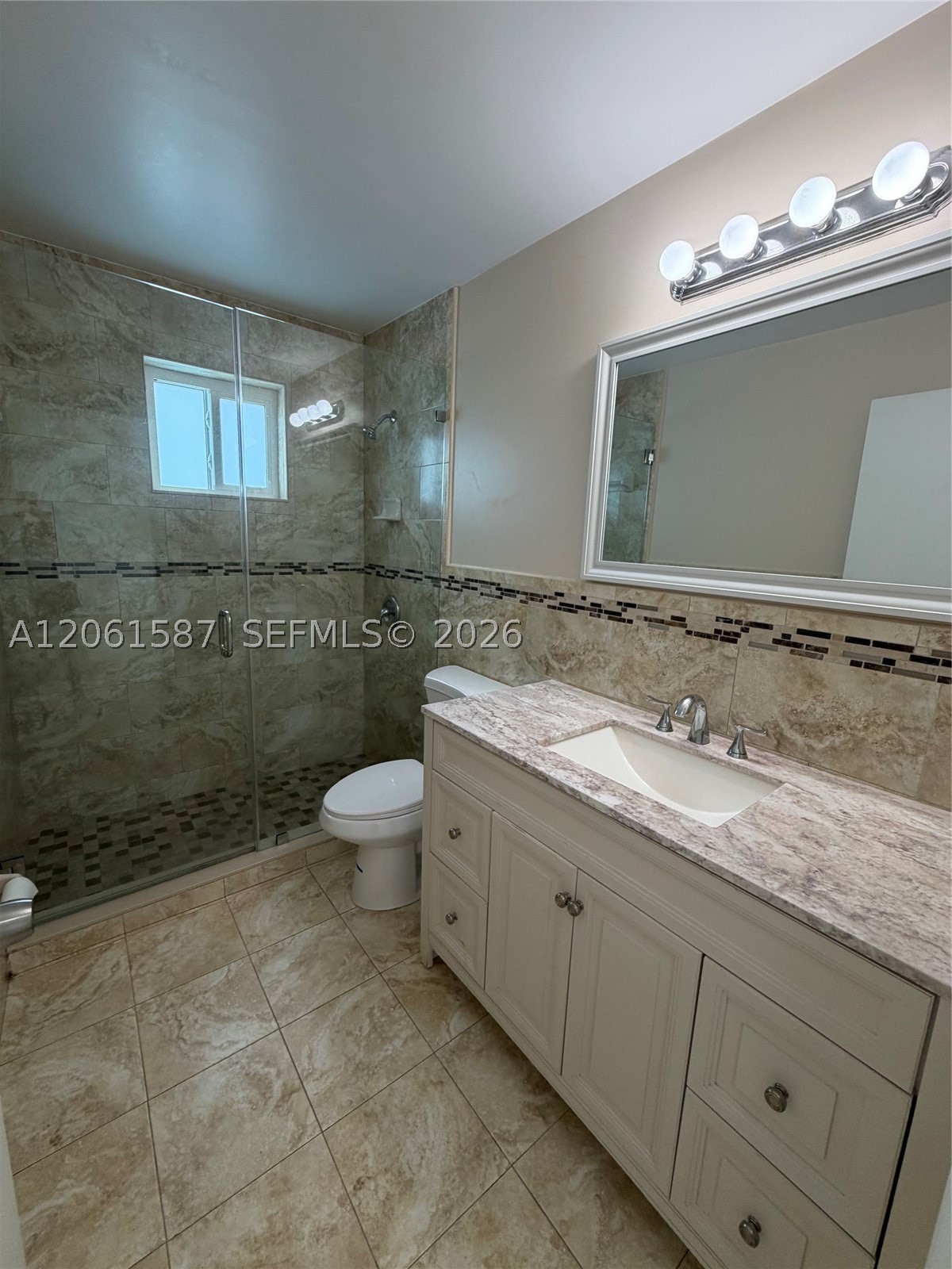 11686 NW 91st Pl, Hialeah Gardens FL 33018