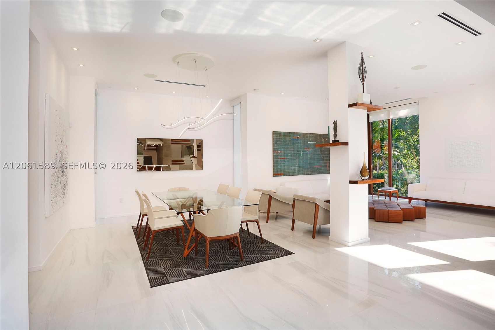 121 Buttonwood Dr, Key Biscayne FL 33149