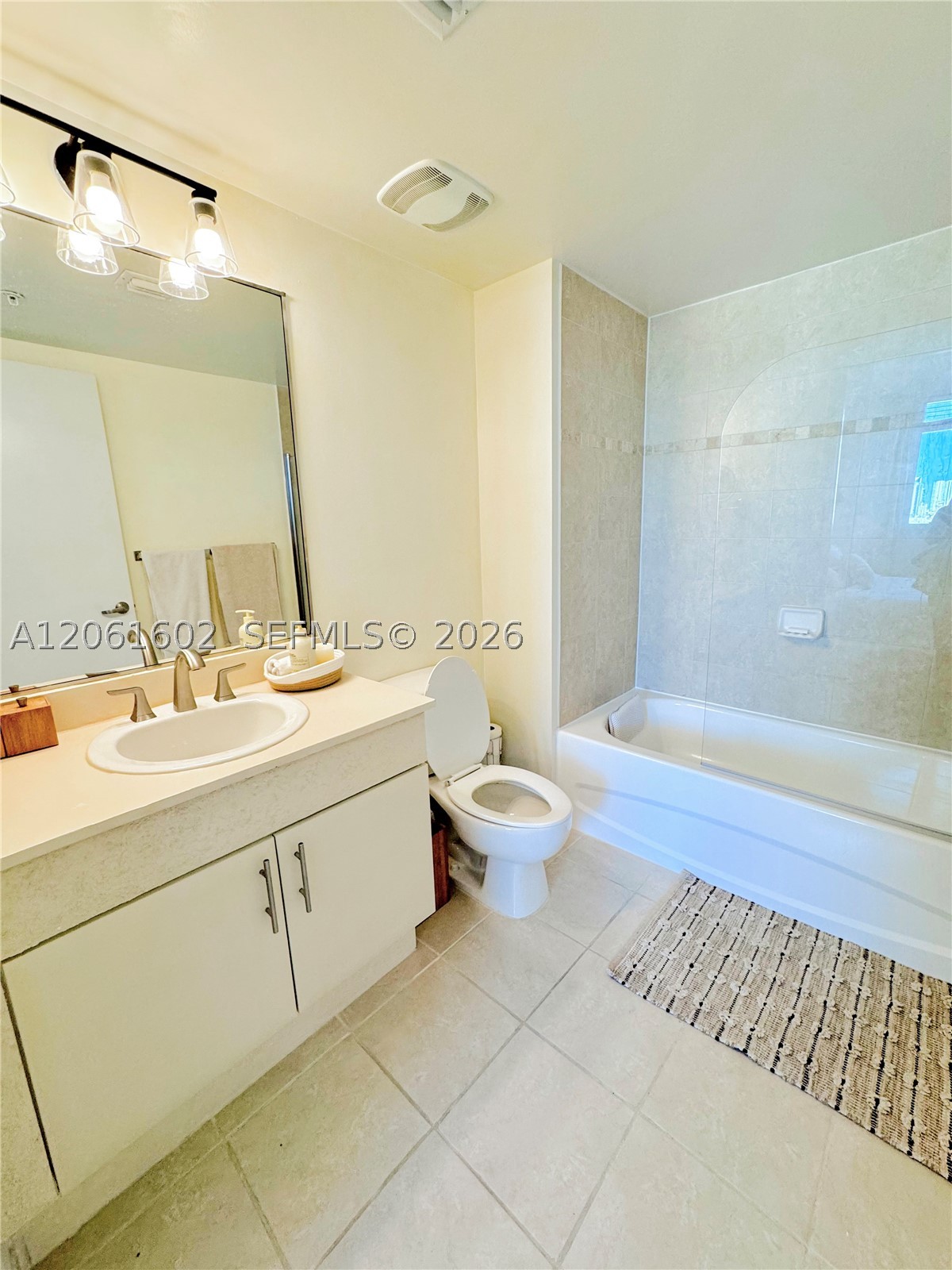 1861 NW S River Dr #2609, Miami FL 33125
