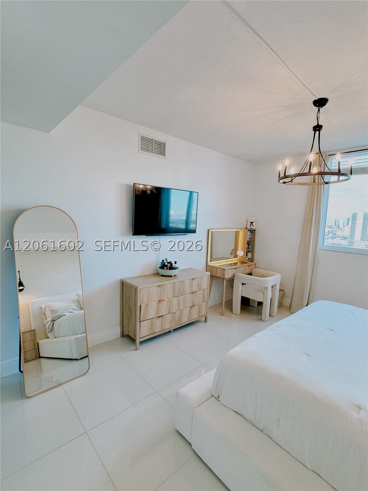1861 NW S River Dr #2609, Miami FL 33125
