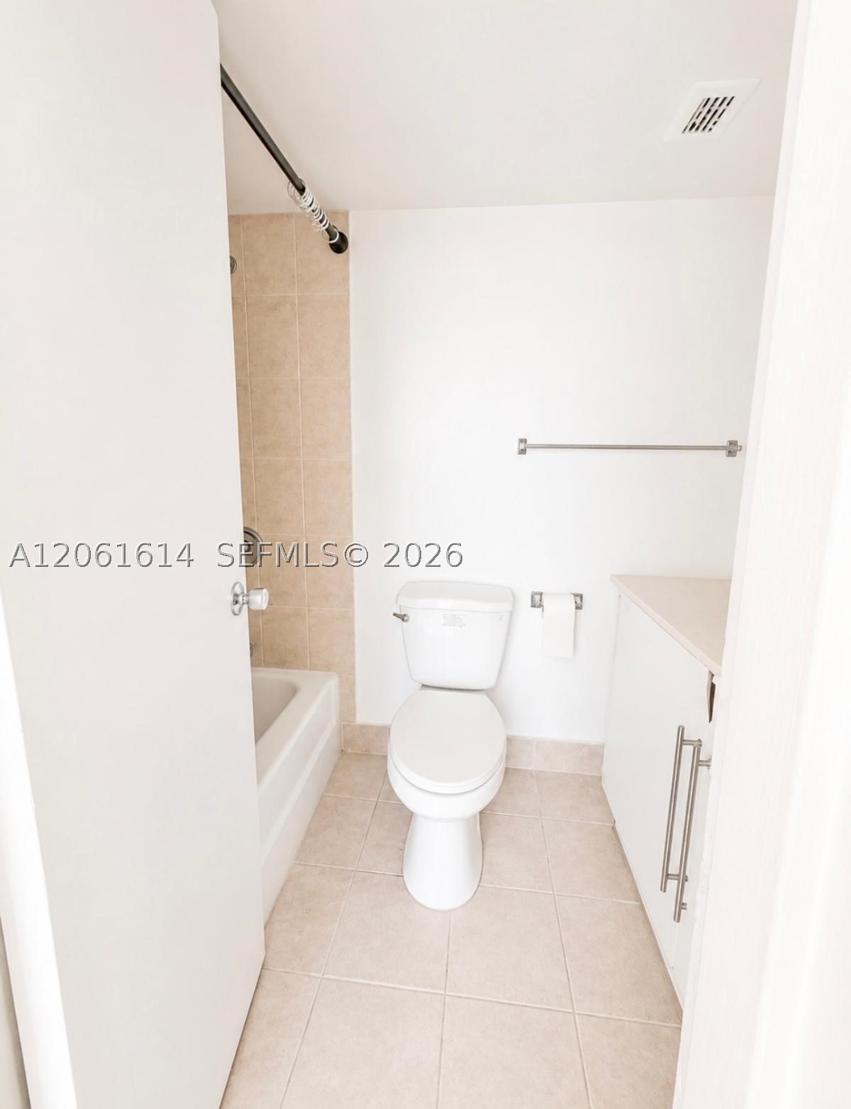 2020 NE 135th St #710, North Miami FL 33181