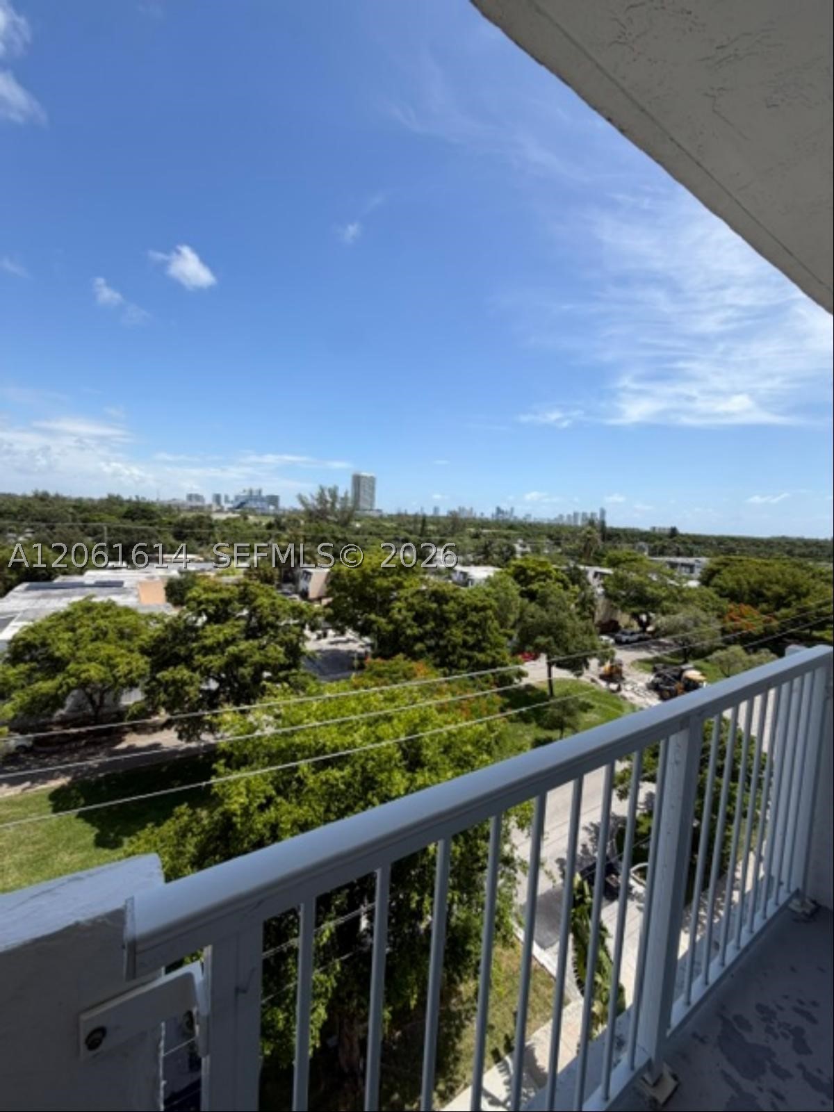 2020 NE 135th St #710, North Miami FL 33181