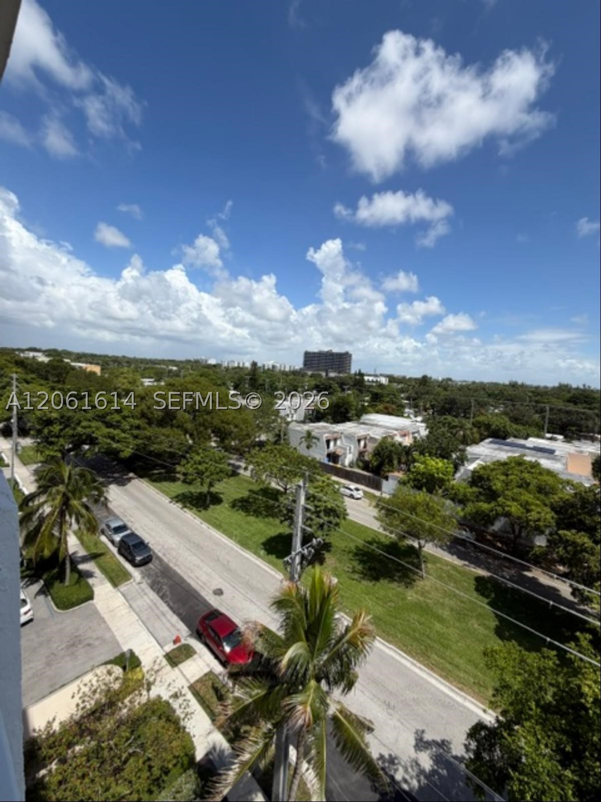 2020 NE 135th St #710, North Miami FL 33181