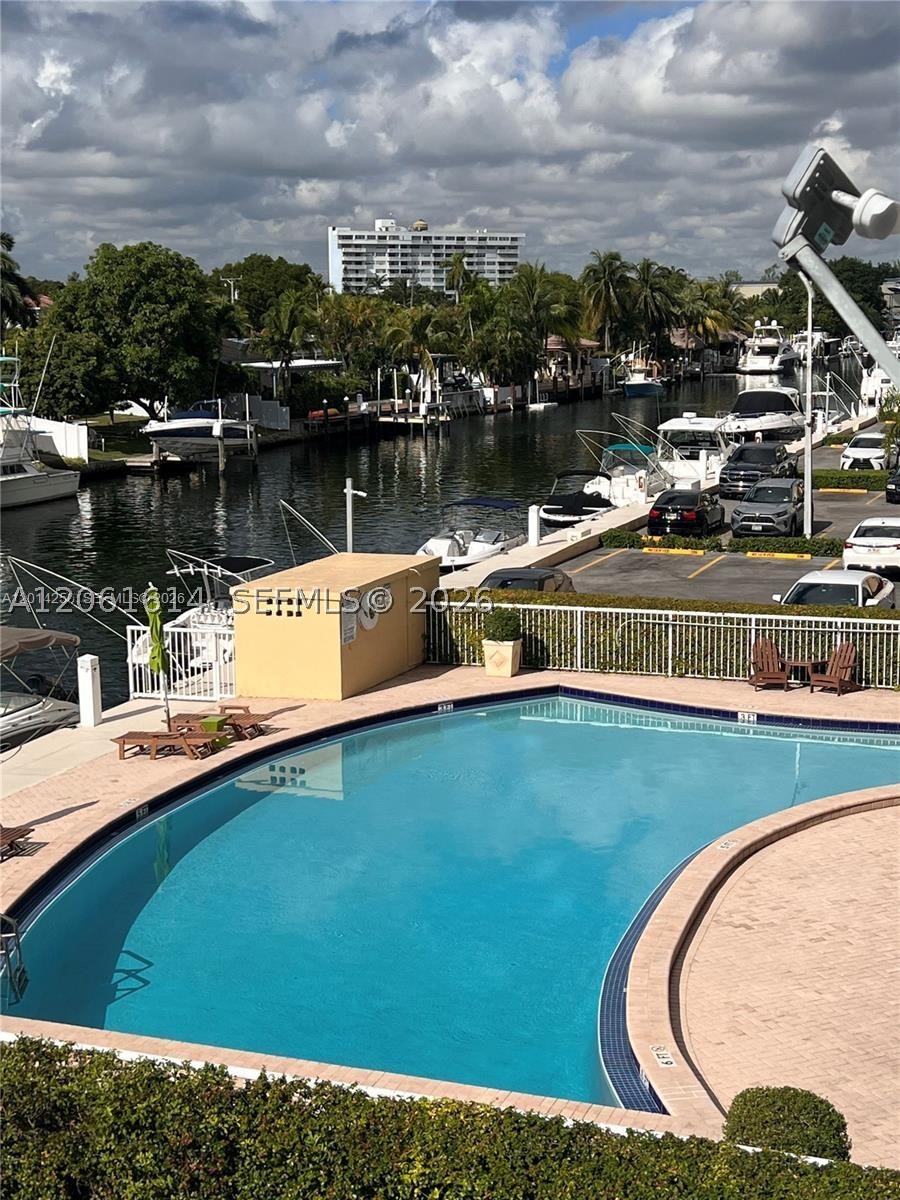 2020 NE 135th St #710, North Miami FL 33181
