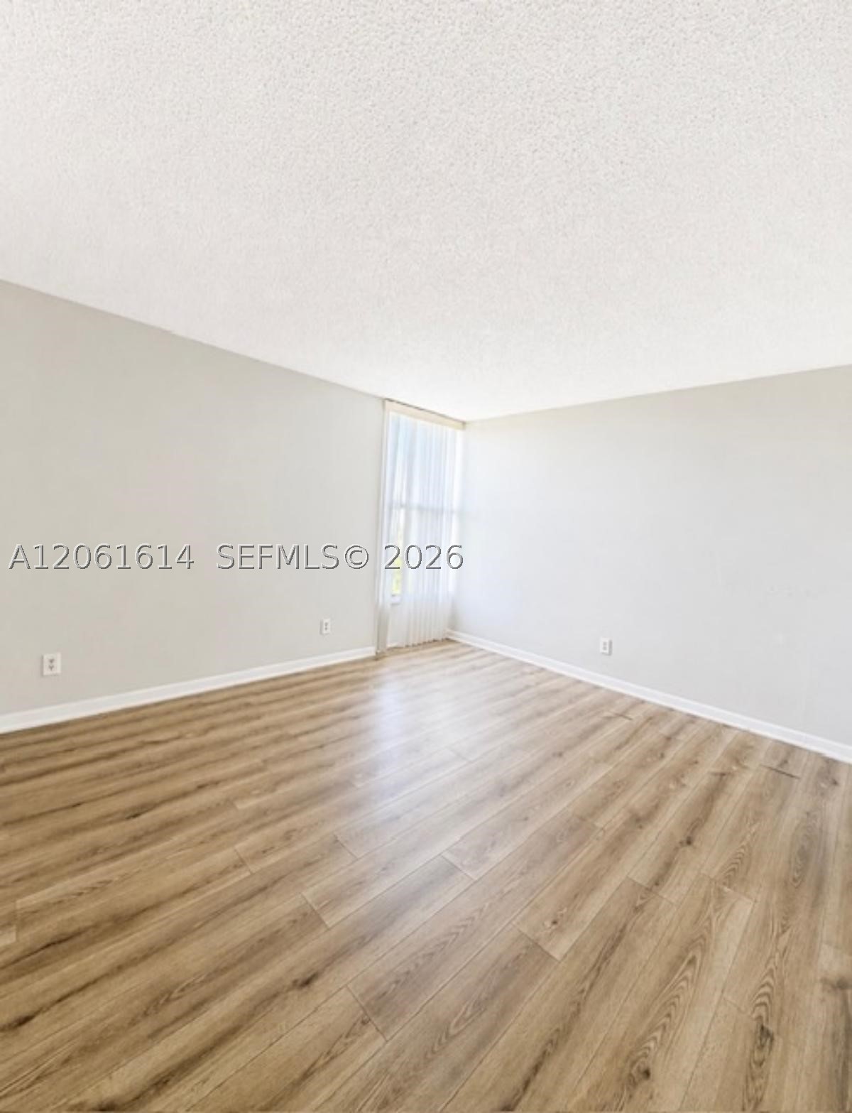 2020 NE 135th St #710, North Miami FL 33181