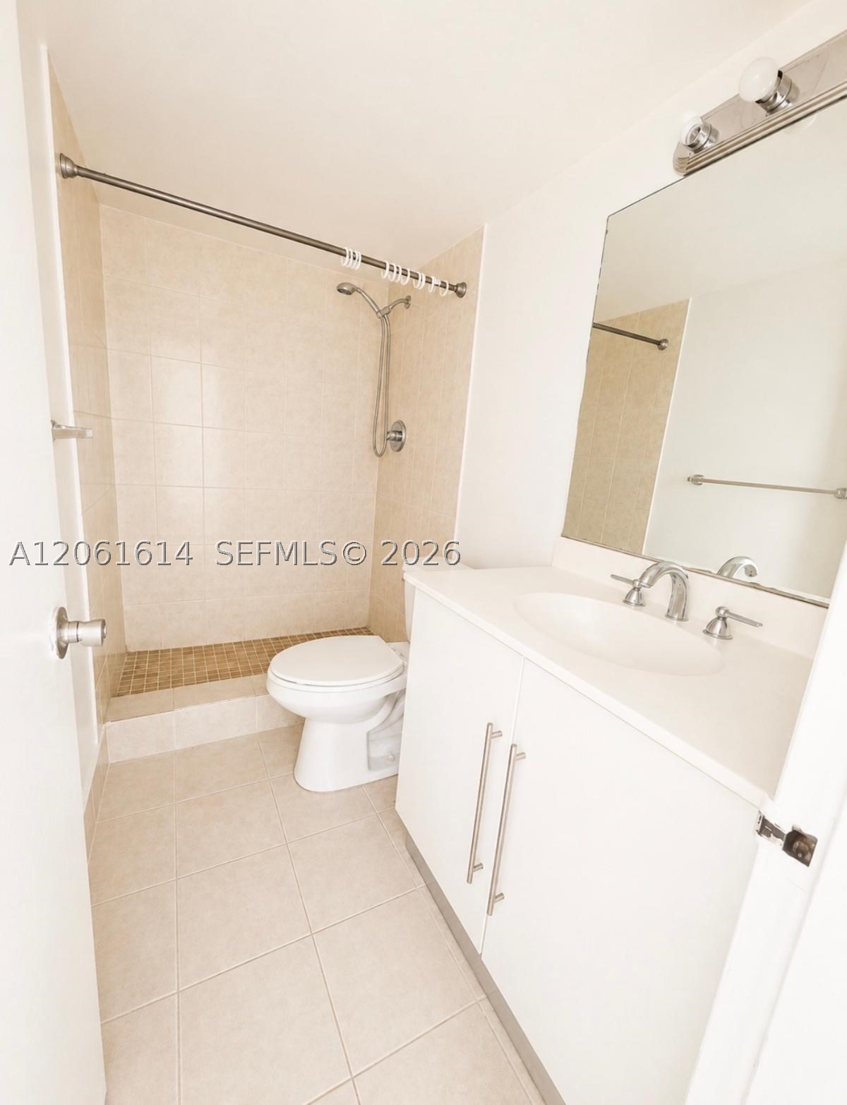 2020 NE 135th St #710, North Miami FL 33181