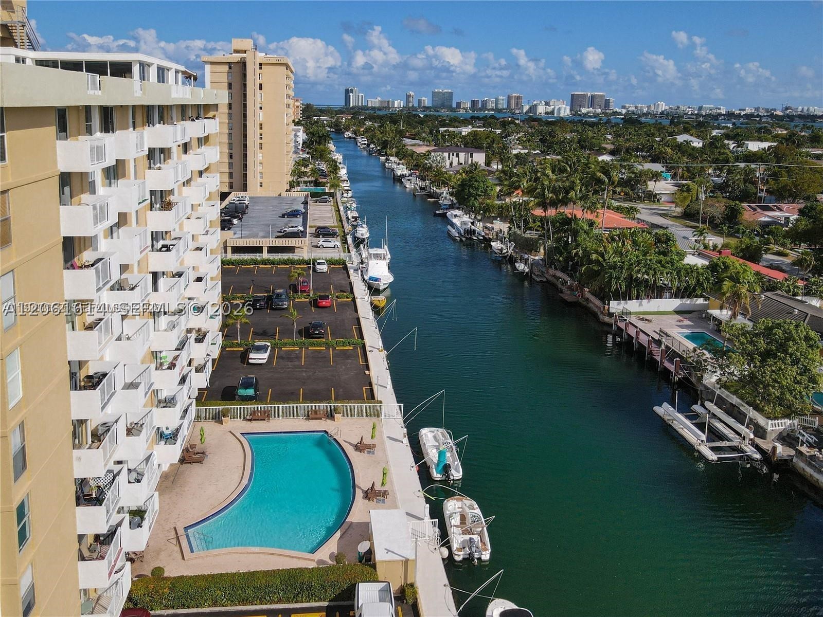 2020 NE 135th St #710, North Miami FL 33181