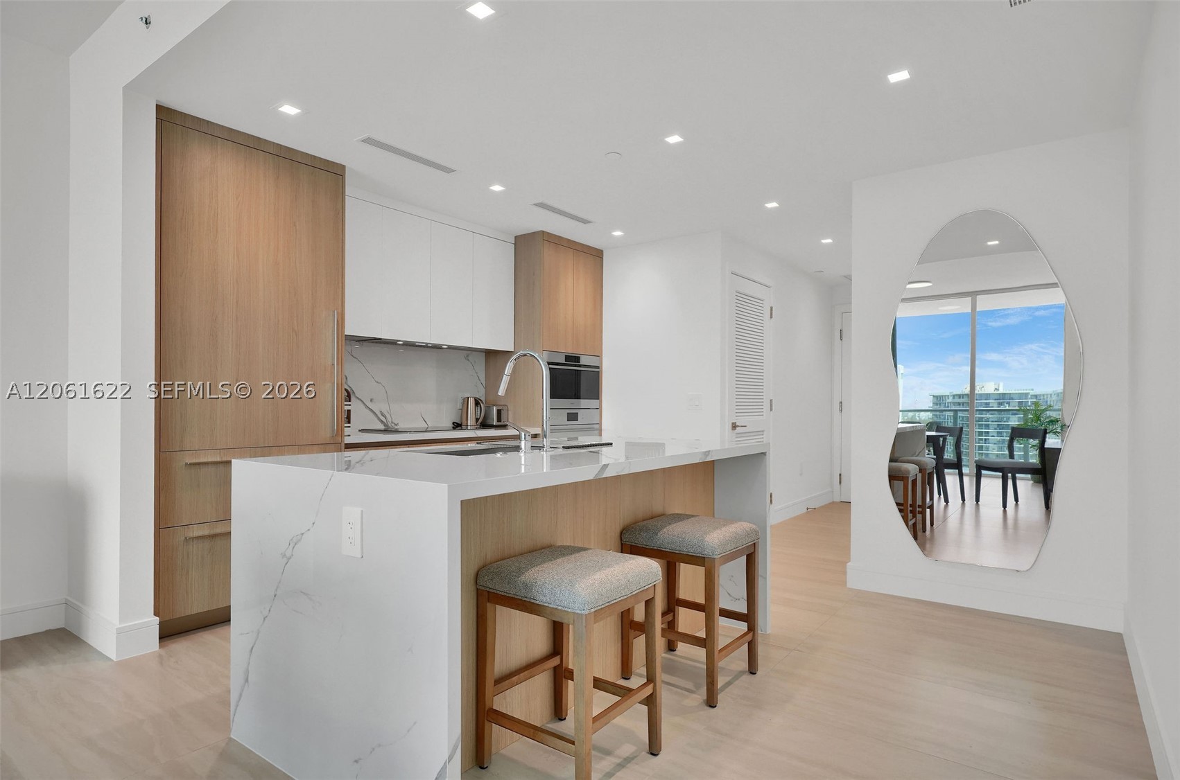 2411 Laguna Circle #1610, North Miami FL 33181
