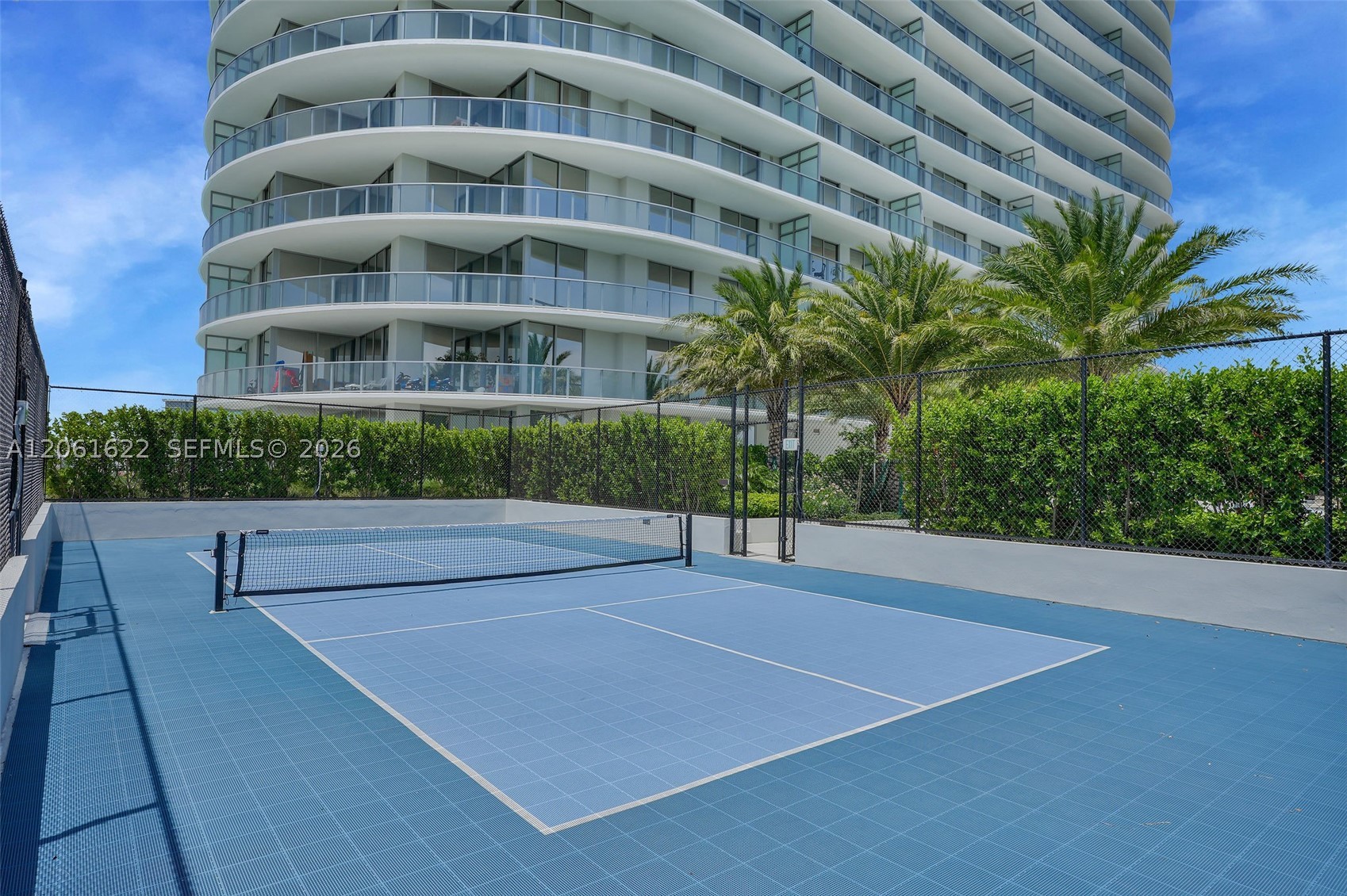 2411 Laguna Circle #1610, North Miami FL 33181