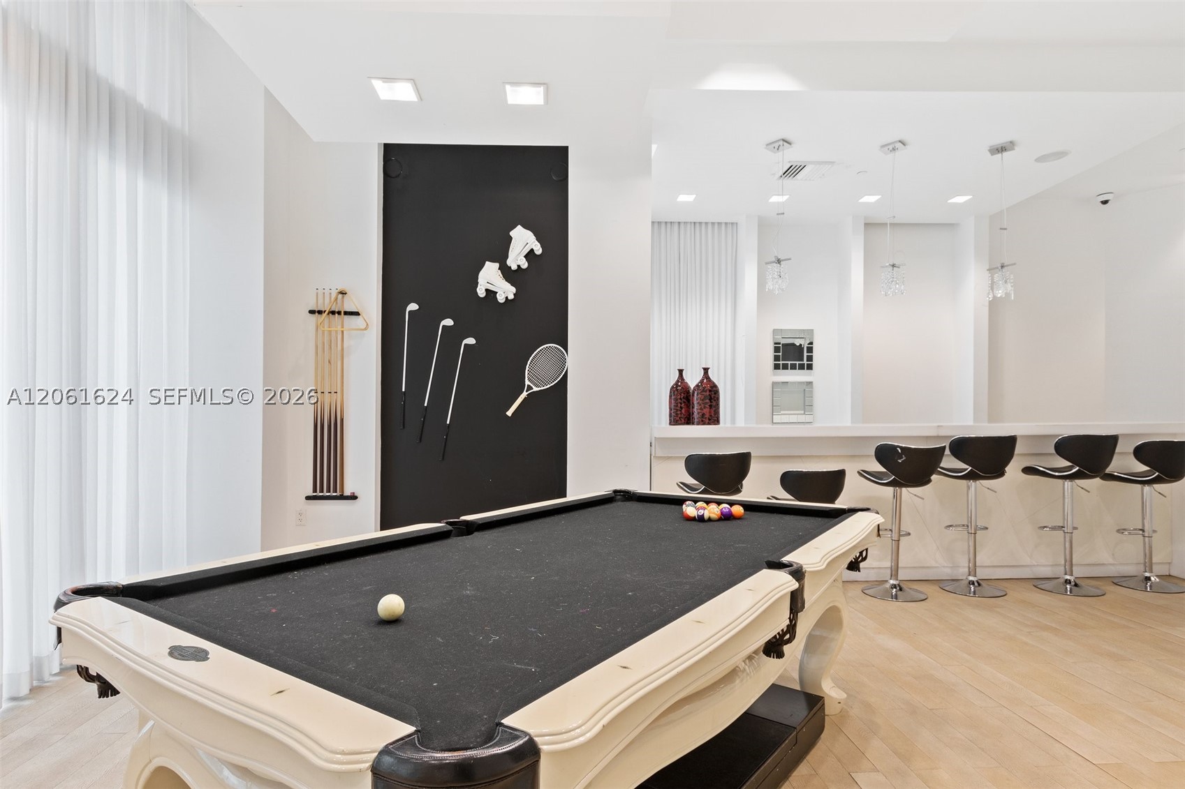 350 S Miami Ave #1805, Miami FL 33130