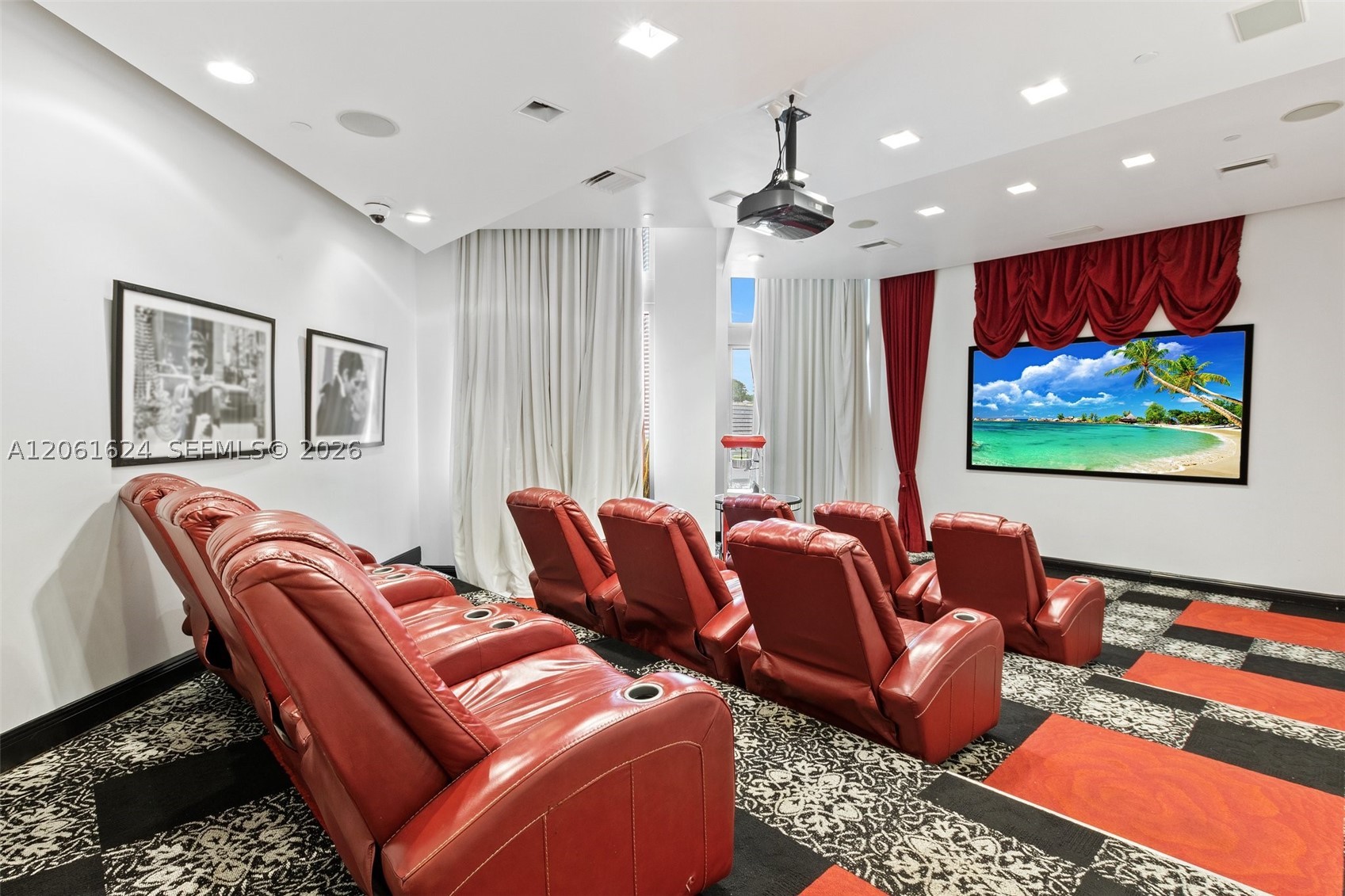 350 S Miami Ave #1805, Miami FL 33130