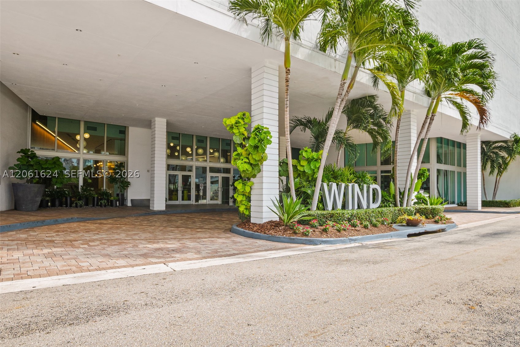 350 S Miami Ave #1805, Miami FL 33130