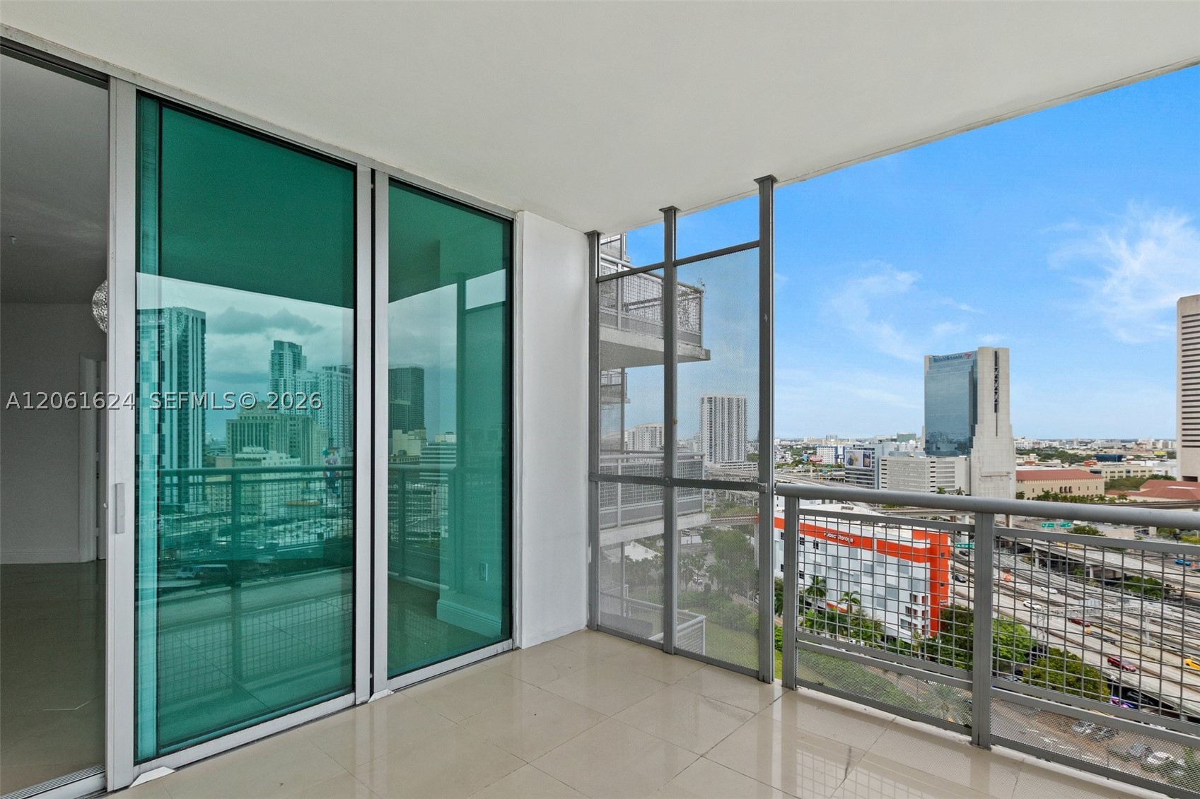 350 S Miami Ave #1805, Miami FL 33130