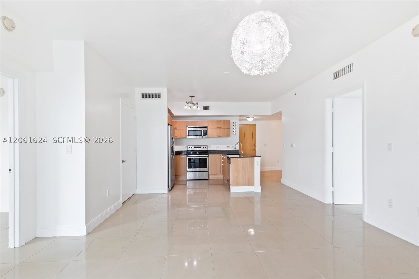 350 S Miami Ave #1805, Miami FL 33130