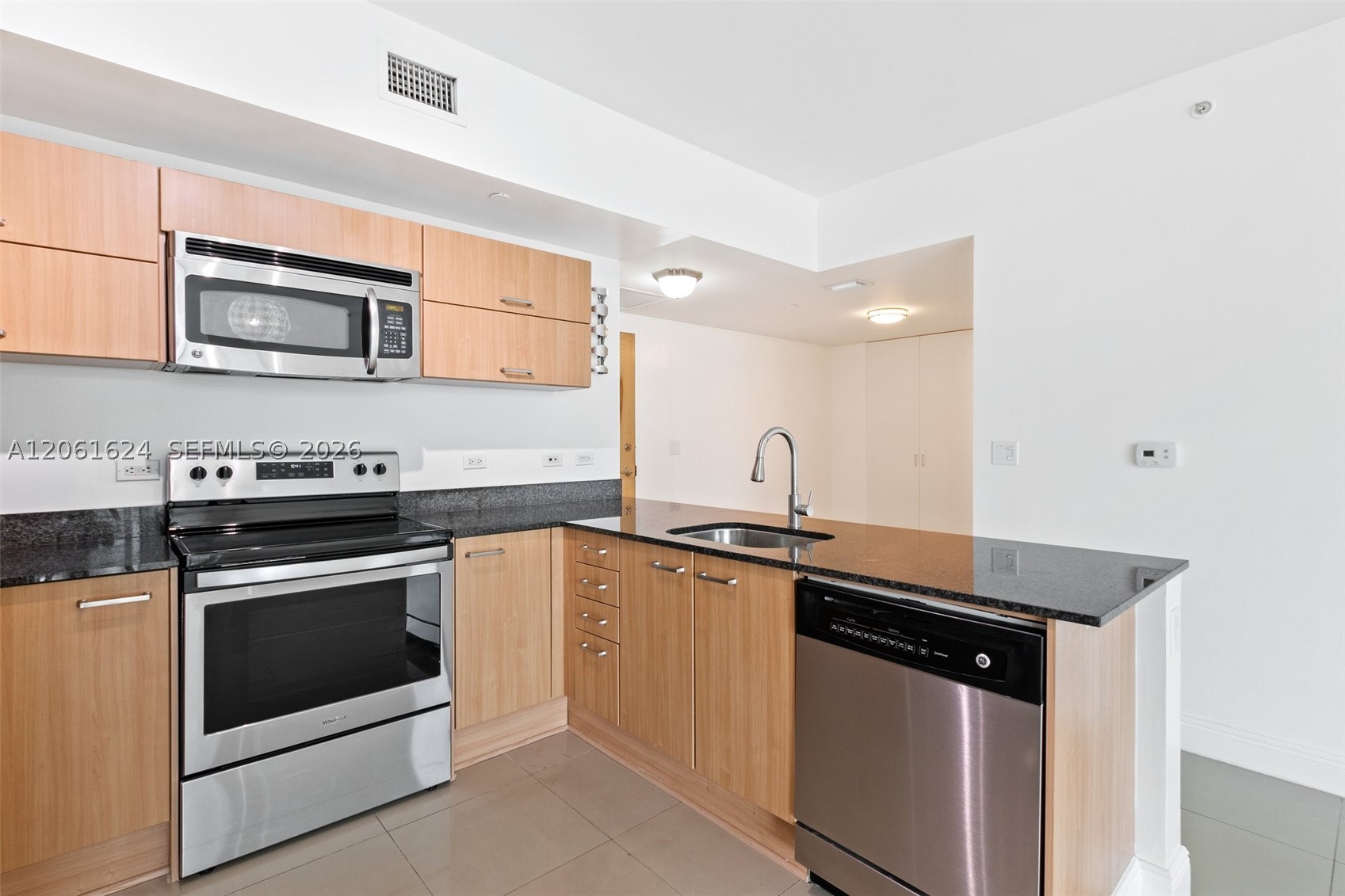 350 S Miami Ave #1805, Miami FL 33130