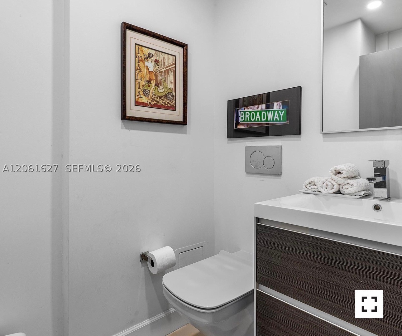 333 Sunset Dr #108, Fort Lauderdale FL 33301