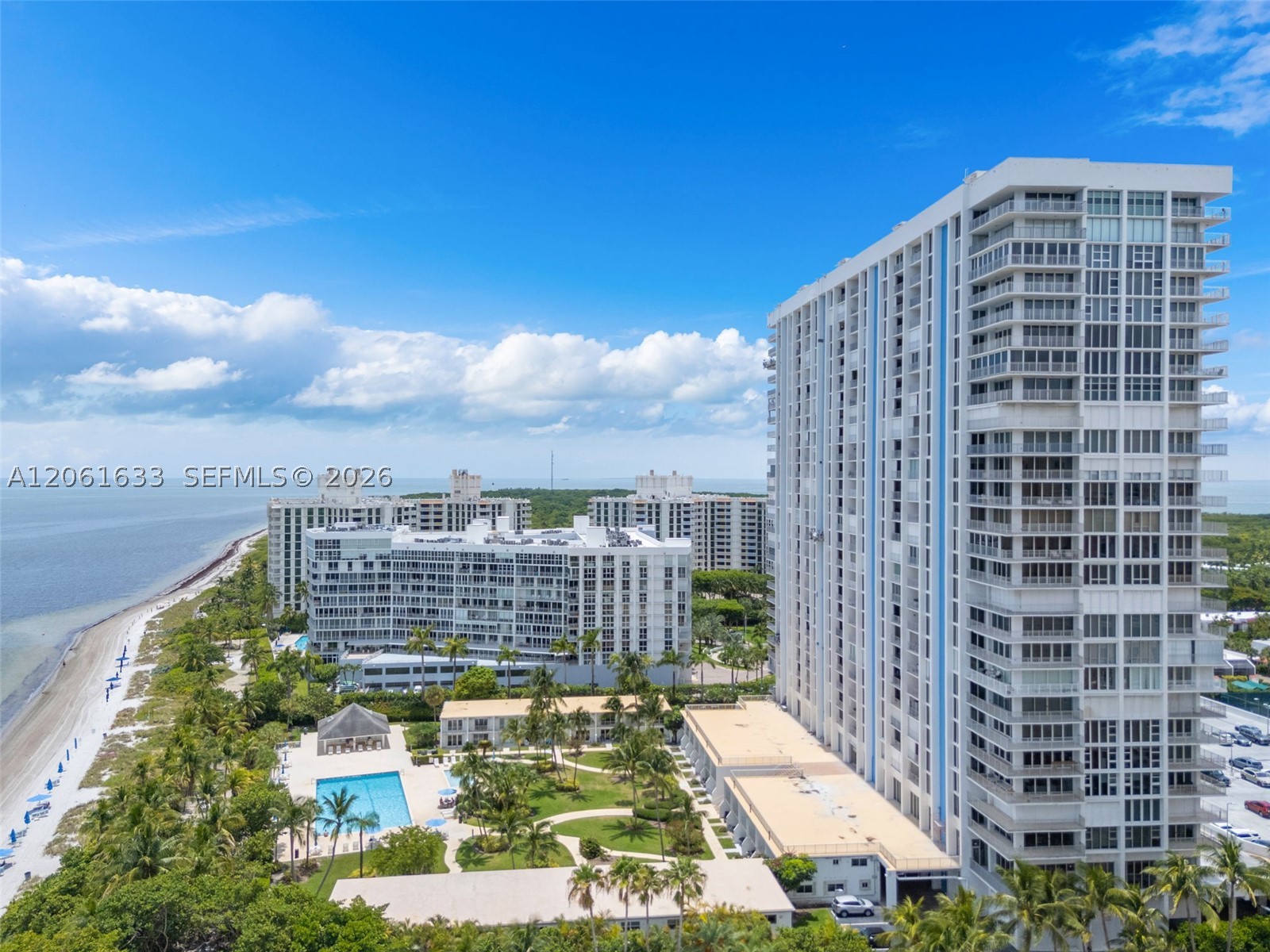 881 Ocean Dr #7H, Key Biscayne FL 33149