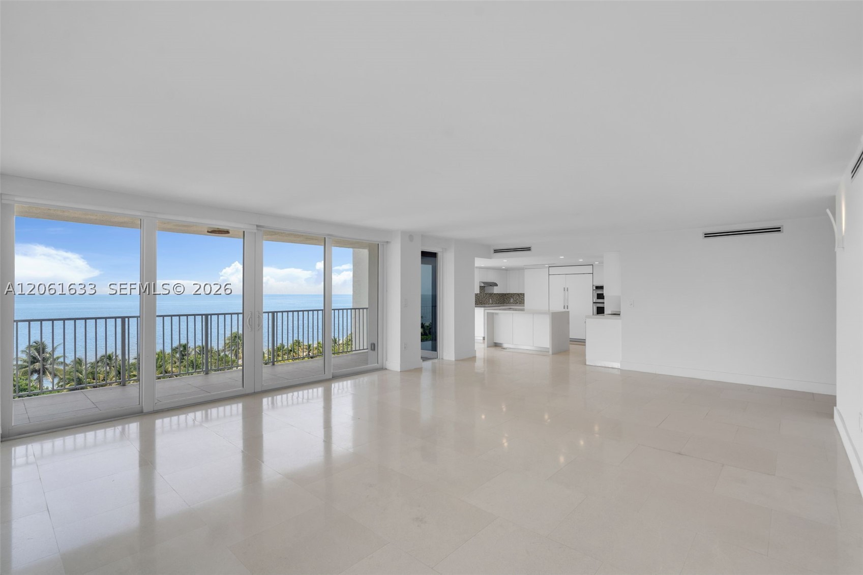 881 Ocean Dr #7H, Key Biscayne FL 33149