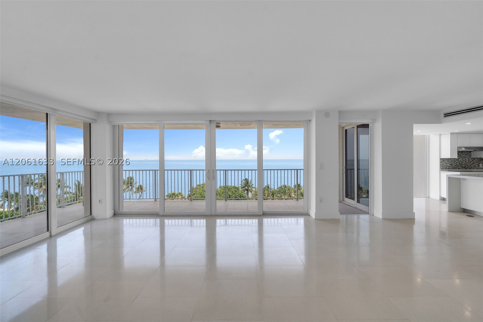 881 Ocean Dr #7H, Key Biscayne FL 33149