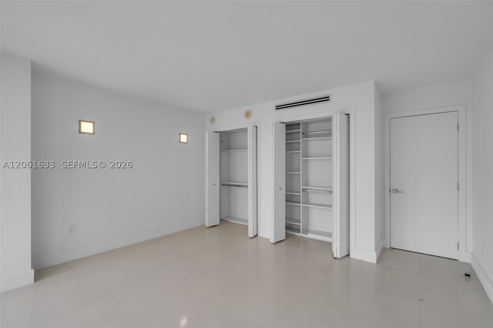 881 Ocean Dr #7H, Key Biscayne FL 33149