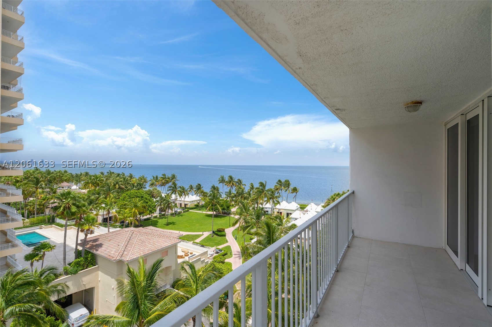 881 Ocean Dr #7H, Key Biscayne FL 33149