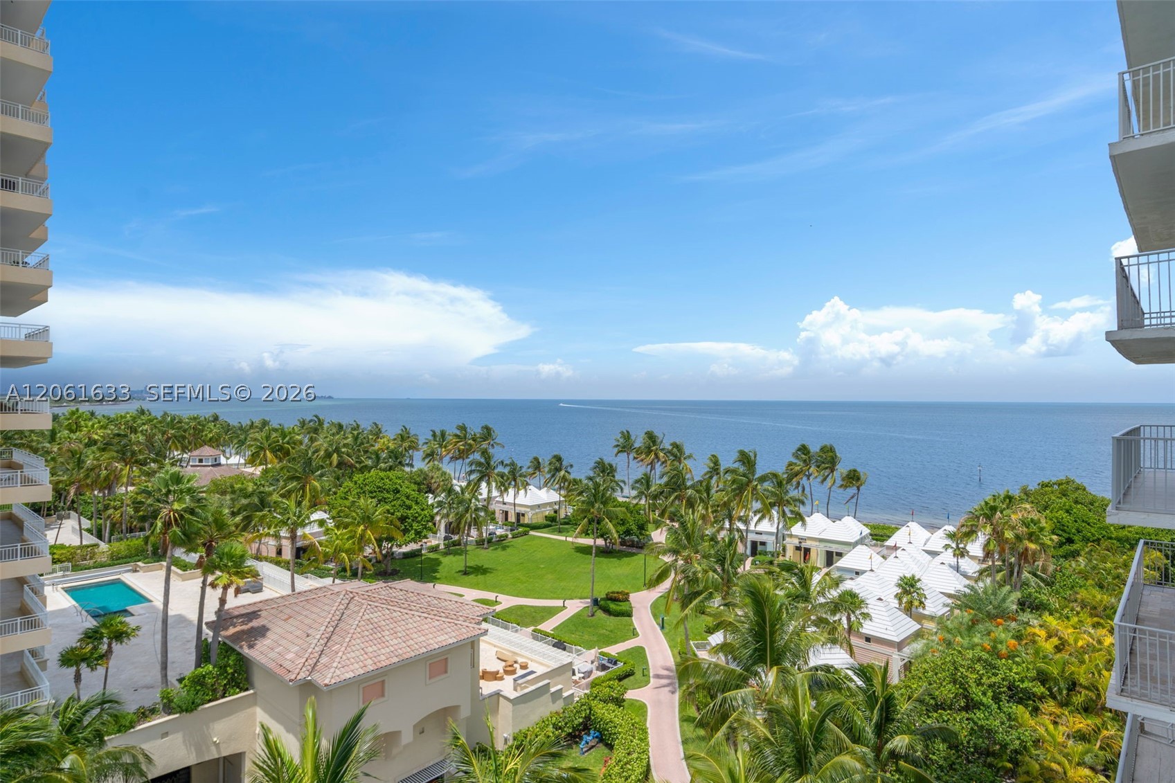 881 Ocean Dr #7H, Key Biscayne FL 33149