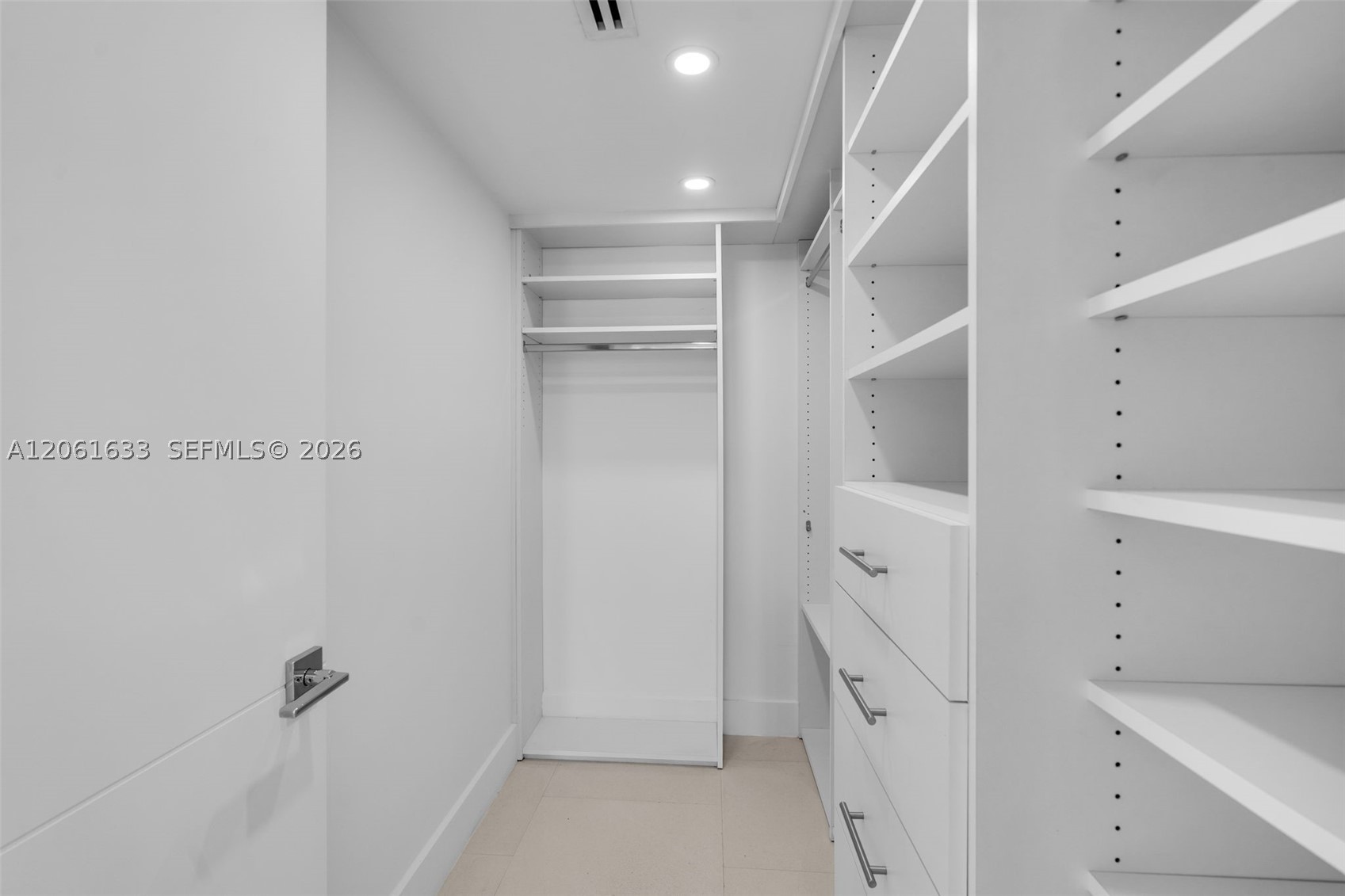 881 Ocean Dr #7H, Key Biscayne FL 33149