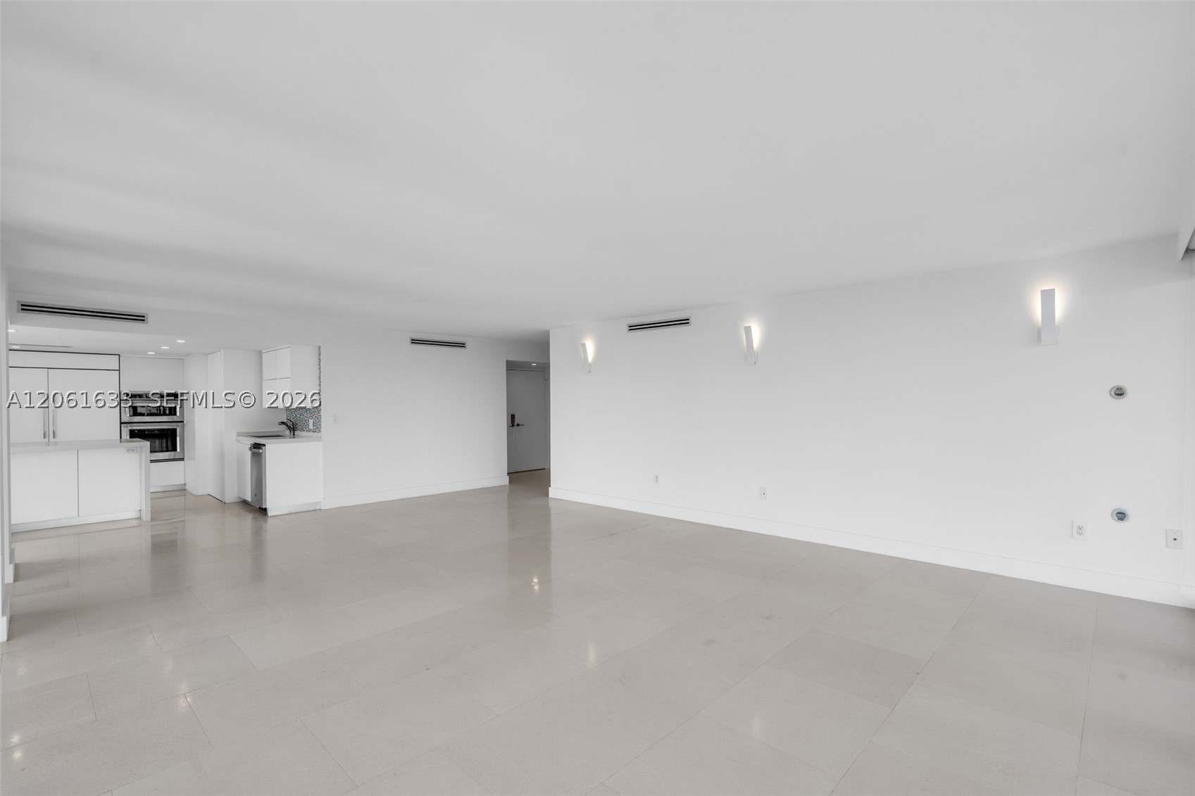 881 Ocean Dr #7H, Key Biscayne FL 33149