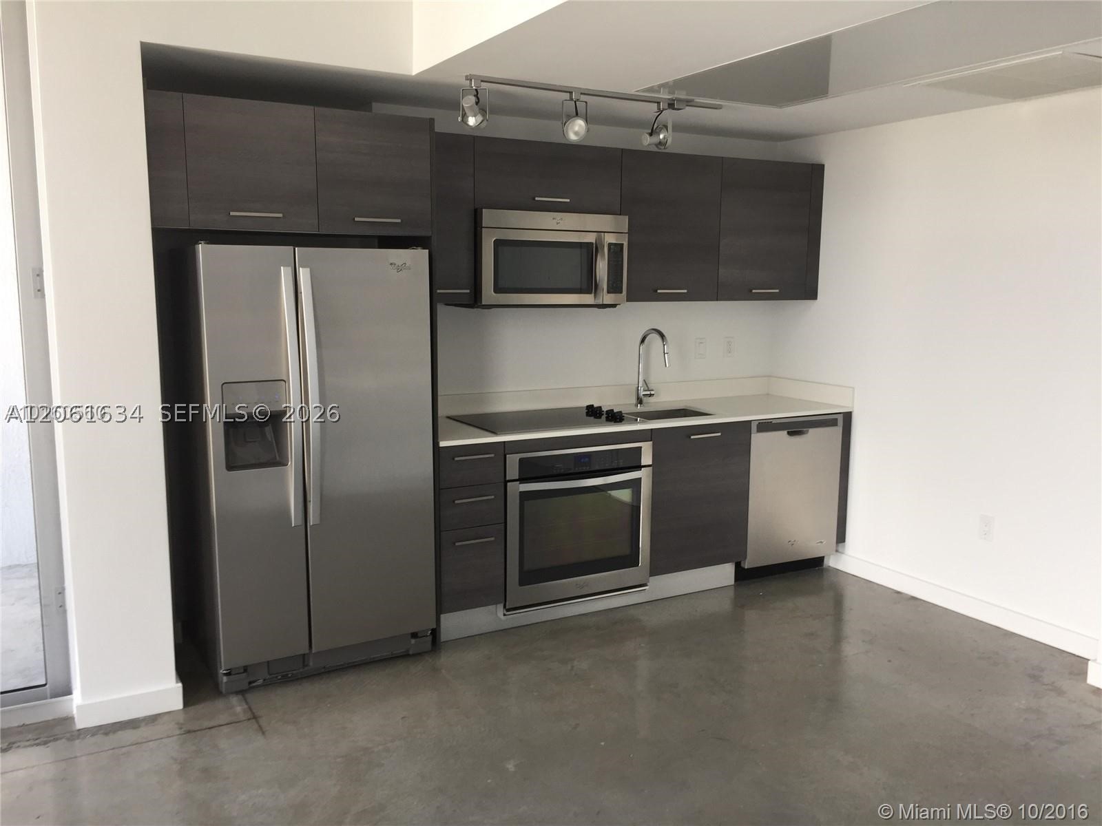 151 SE 1st St #3404, Miami FL 33131