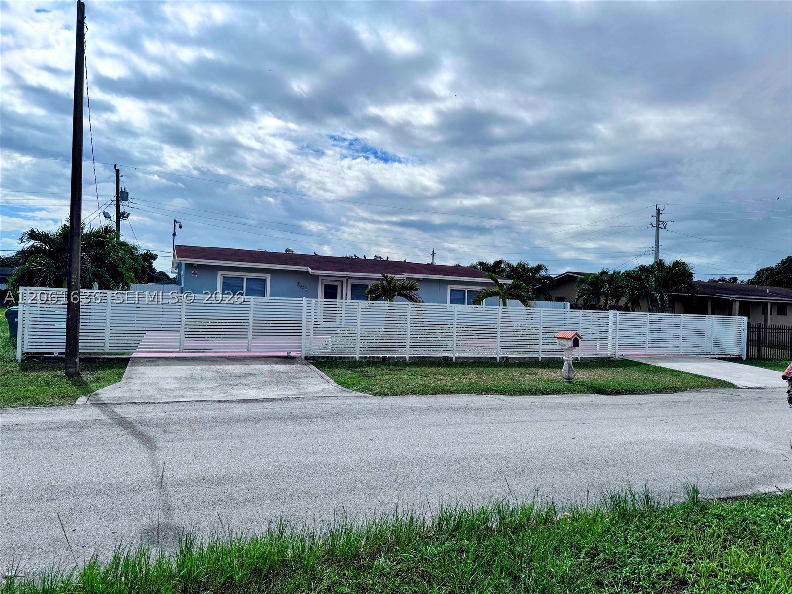 3870 NW 177th St, Miami Gardens FL 33055