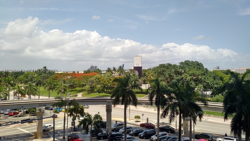 50 Biscayne Blvd #508, Miami FL 33132