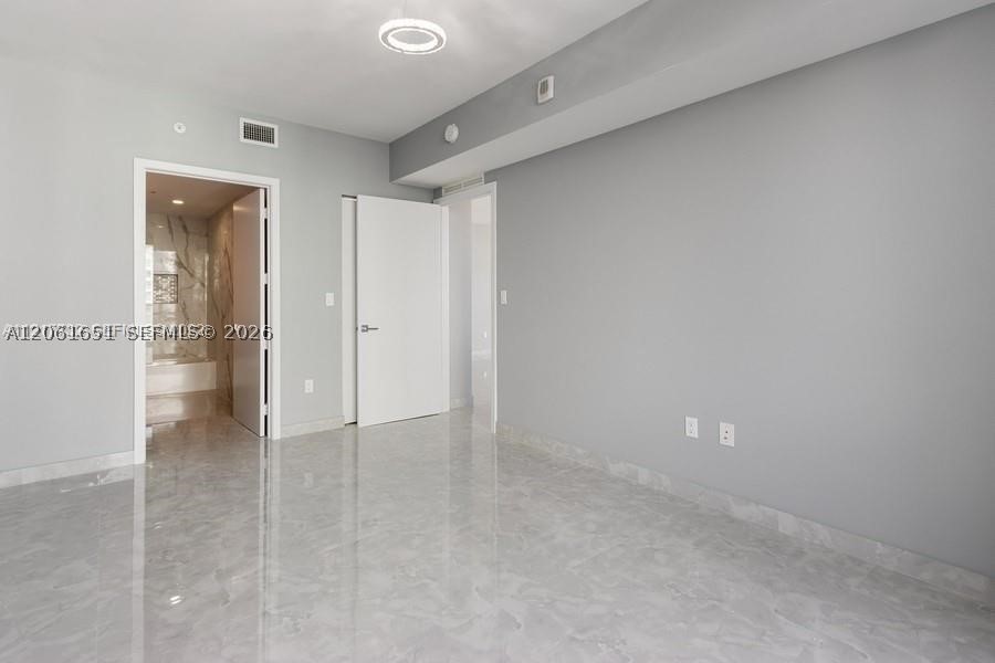 488 NE 18th St #3801, Miami FL 33132