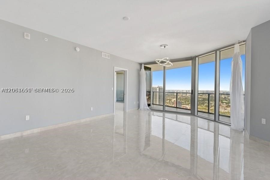 488 NE 18th St #3801, Miami FL 33132