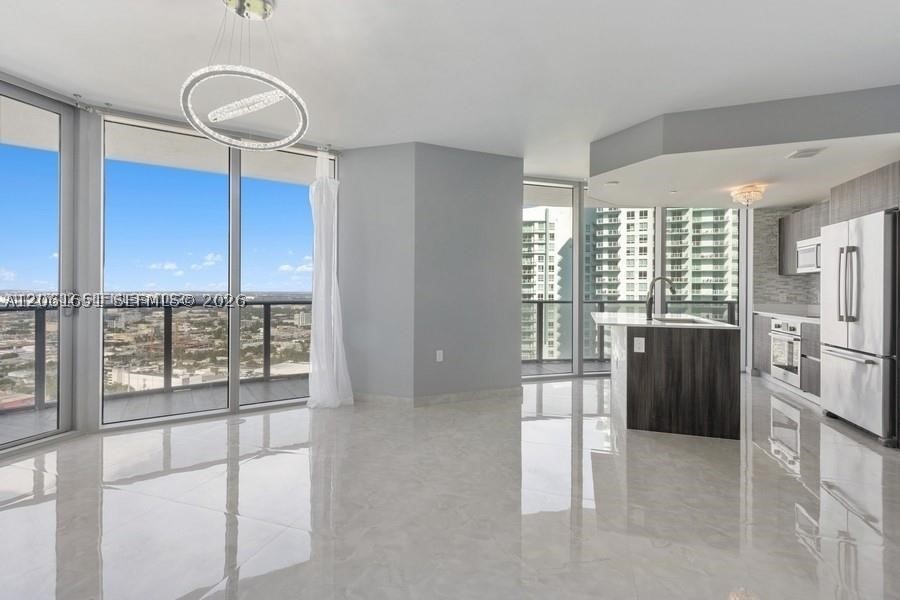 488 NE 18th St #3801, Miami FL 33132