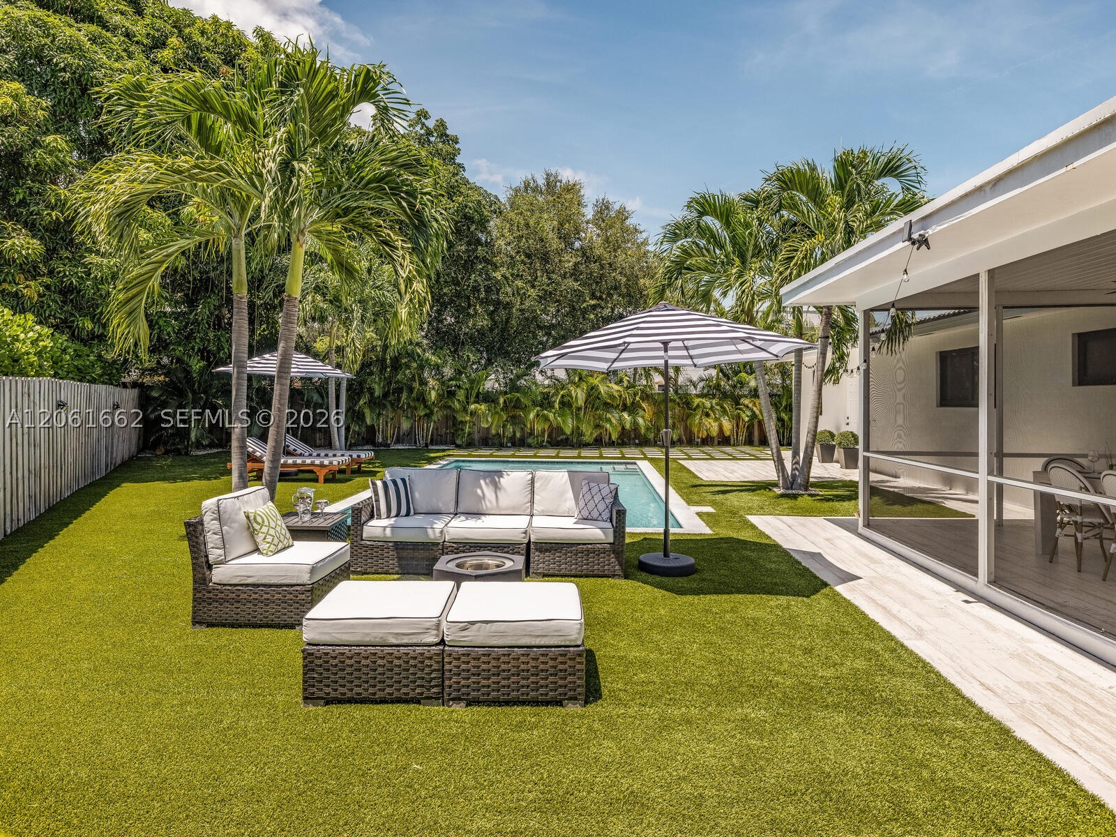 11504 NE 6th Ave, Biscayne Park FL 33161